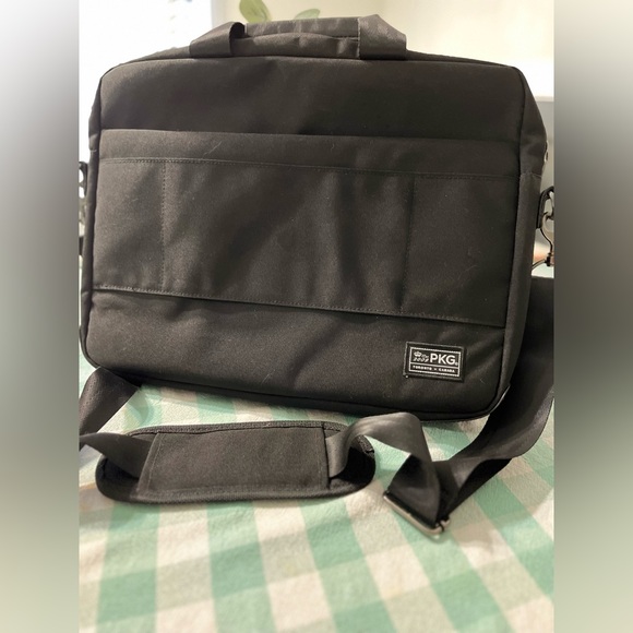 PKG Annex 16" Laptop Designer Bag - Black - Picture 7 of 7